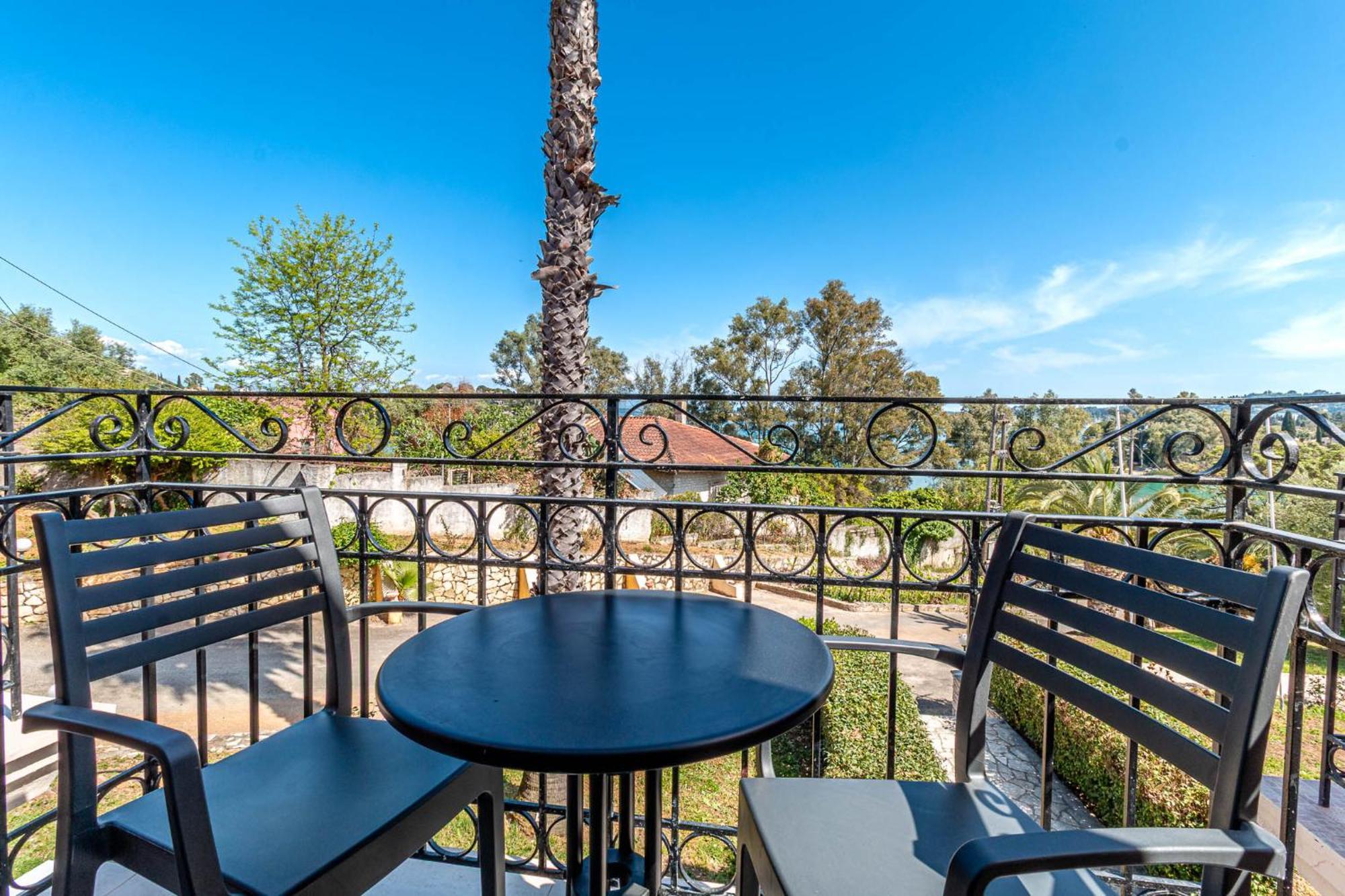 Ionian Arches Hotel 3*